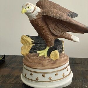 Eagle Musical Figurine